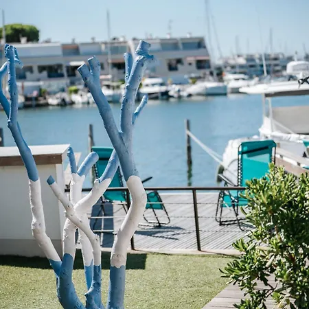 La Marina Bleue